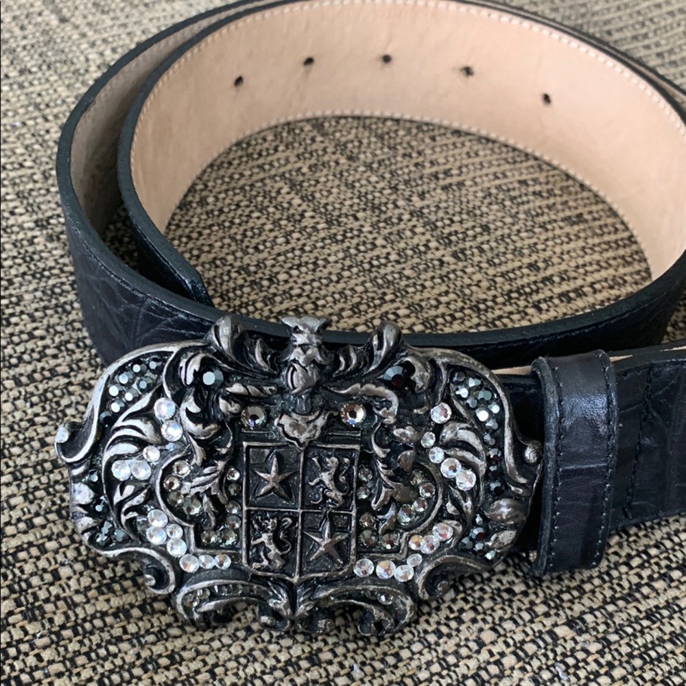 Black Leather Belt with Ornate BuckleS/32